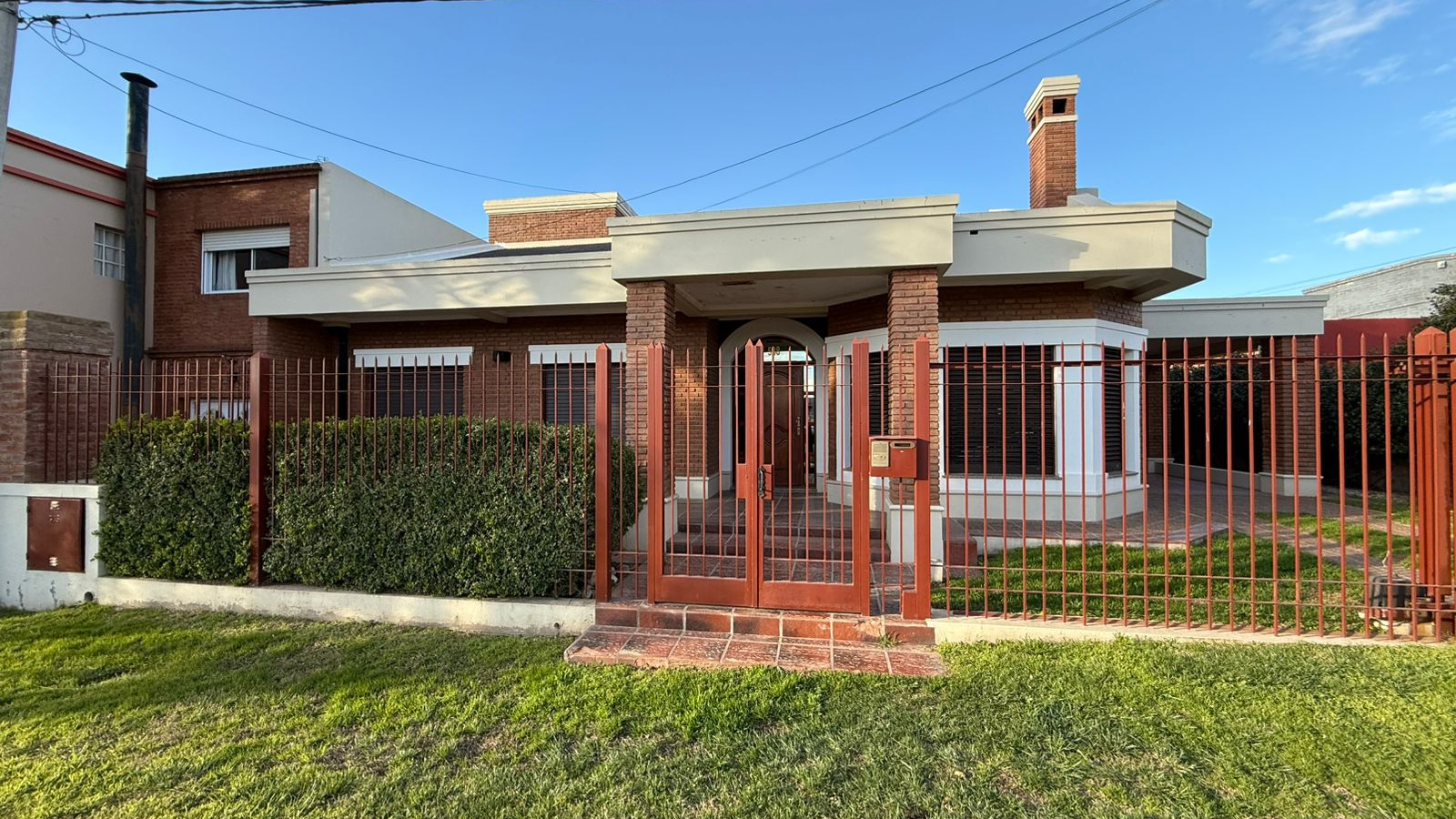 588 Gregorio de la Ferrere, Bahia Blanca, Buenos Aires, 3 Bedrooms Bedrooms, 0 ,3 BathroomsBathrooms,Casa,Venta,Gregorio de la Ferrere,0,1909