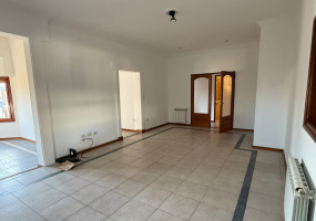 588 Gregorio de la Ferrere, Bahia Blanca, Buenos Aires, 3 Bedrooms Bedrooms, 0 ,3 BathroomsBathrooms,Casa,Venta,Gregorio de la Ferrere,0,1909