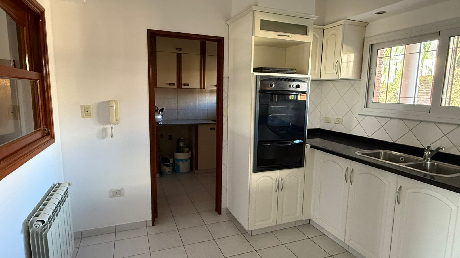 588 Gregorio de la Ferrere, Bahia Blanca, Buenos Aires, 3 Bedrooms Bedrooms, 0 ,3 BathroomsBathrooms,Casa,Venta,Gregorio de la Ferrere,0,1909