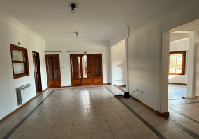 588 Gregorio de la Ferrere, Bahia Blanca, Buenos Aires, 3 Bedrooms Bedrooms, 0 ,3 BathroomsBathrooms,Casa,Venta,Gregorio de la Ferrere,0,1909