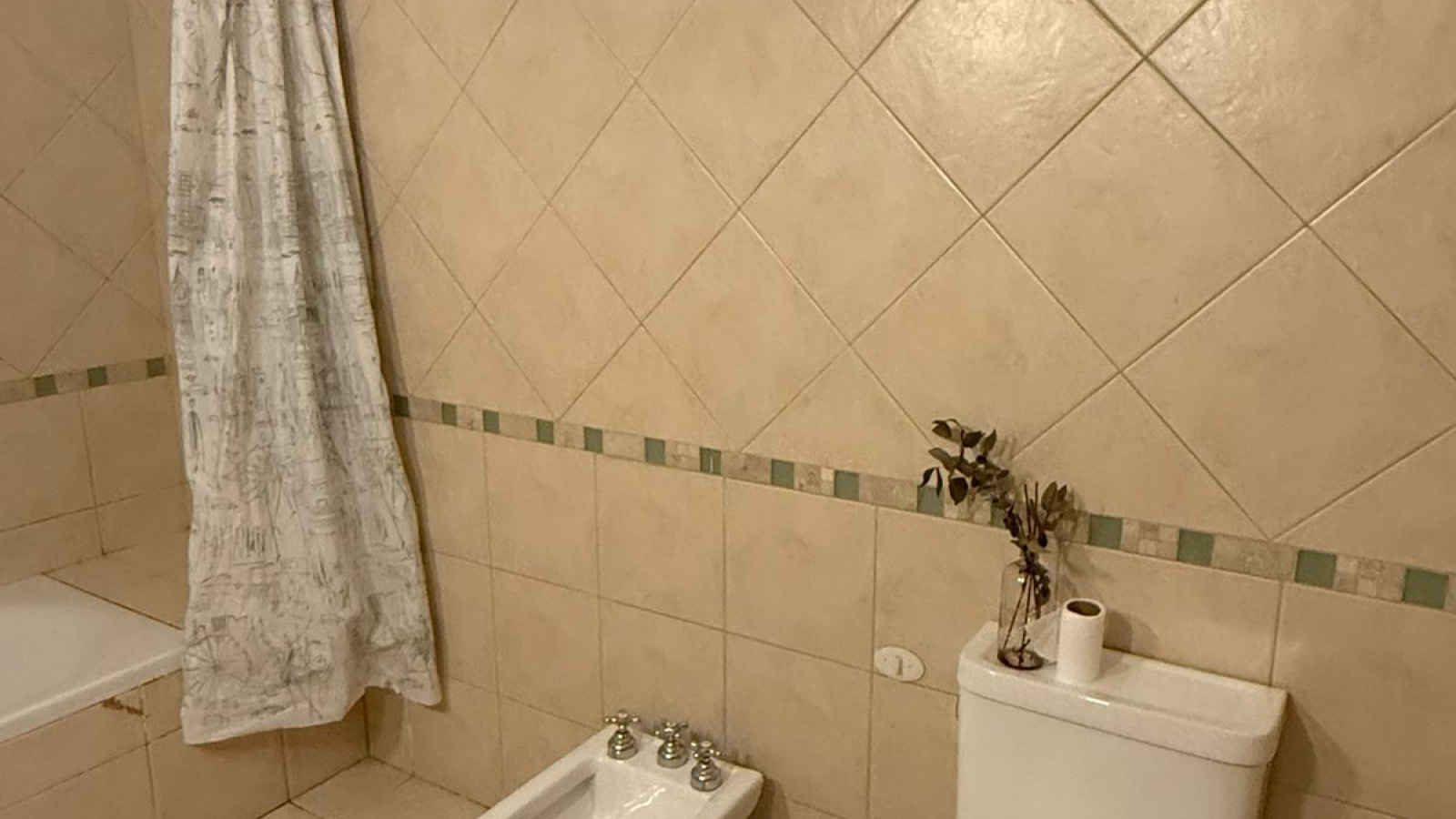 588 Gregorio de la Ferrere, Bahia Blanca, Buenos Aires, 3 Bedrooms Bedrooms, 0 ,3 BathroomsBathrooms,Casa,Venta,Gregorio de la Ferrere,0,1909