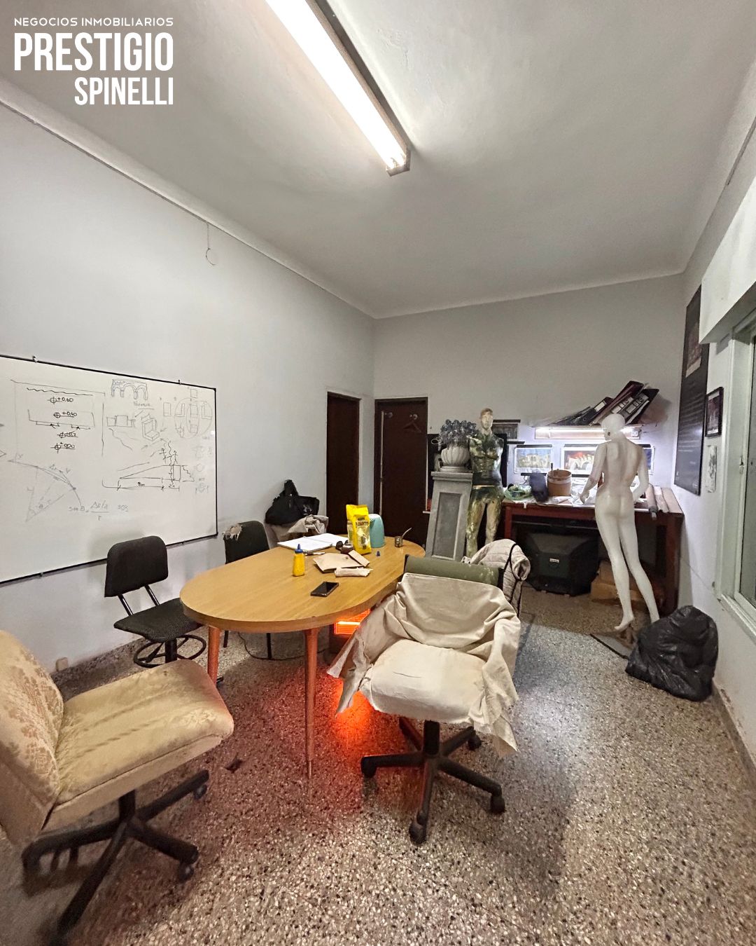 442 Tierra del Fuego, Bahia Blanca, Buenos Aires, 8000, 0 , 0 ,0,Galpon/Deposito,Venta,Tierra del Fuego,0,1928