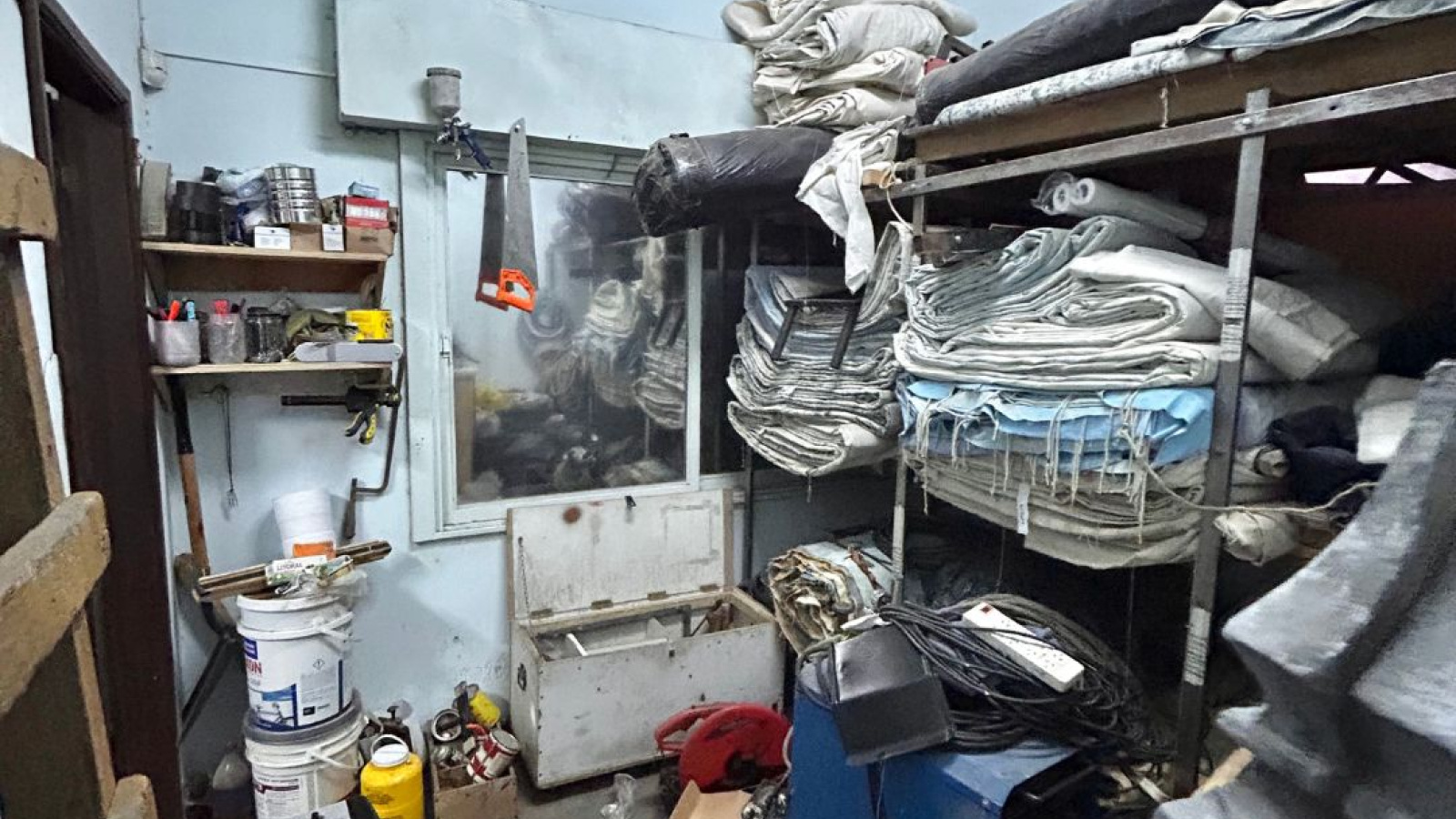 442 Tierra del Fuego, Bahia Blanca, Buenos Aires, 8000, 0 , 0 ,0,Galpon/Deposito,Venta,Tierra del Fuego,0,1928