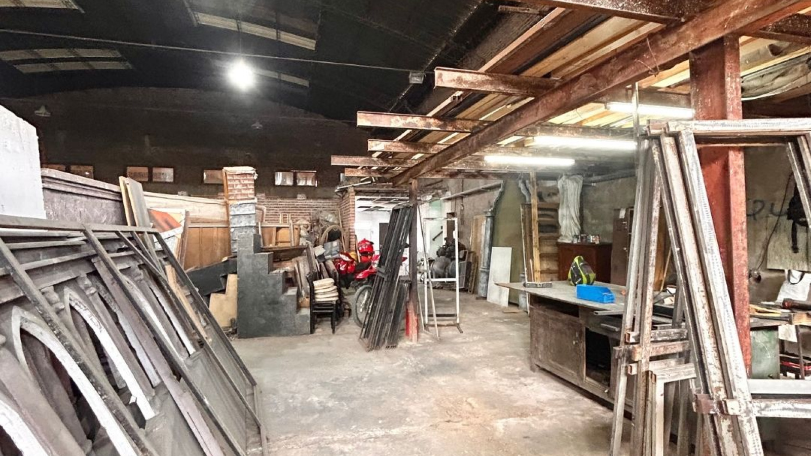 442 Tierra del Fuego, Bahia Blanca, Buenos Aires, 8000, 0 , 0 ,0,Galpon/Deposito,Venta,Tierra del Fuego,0,1928