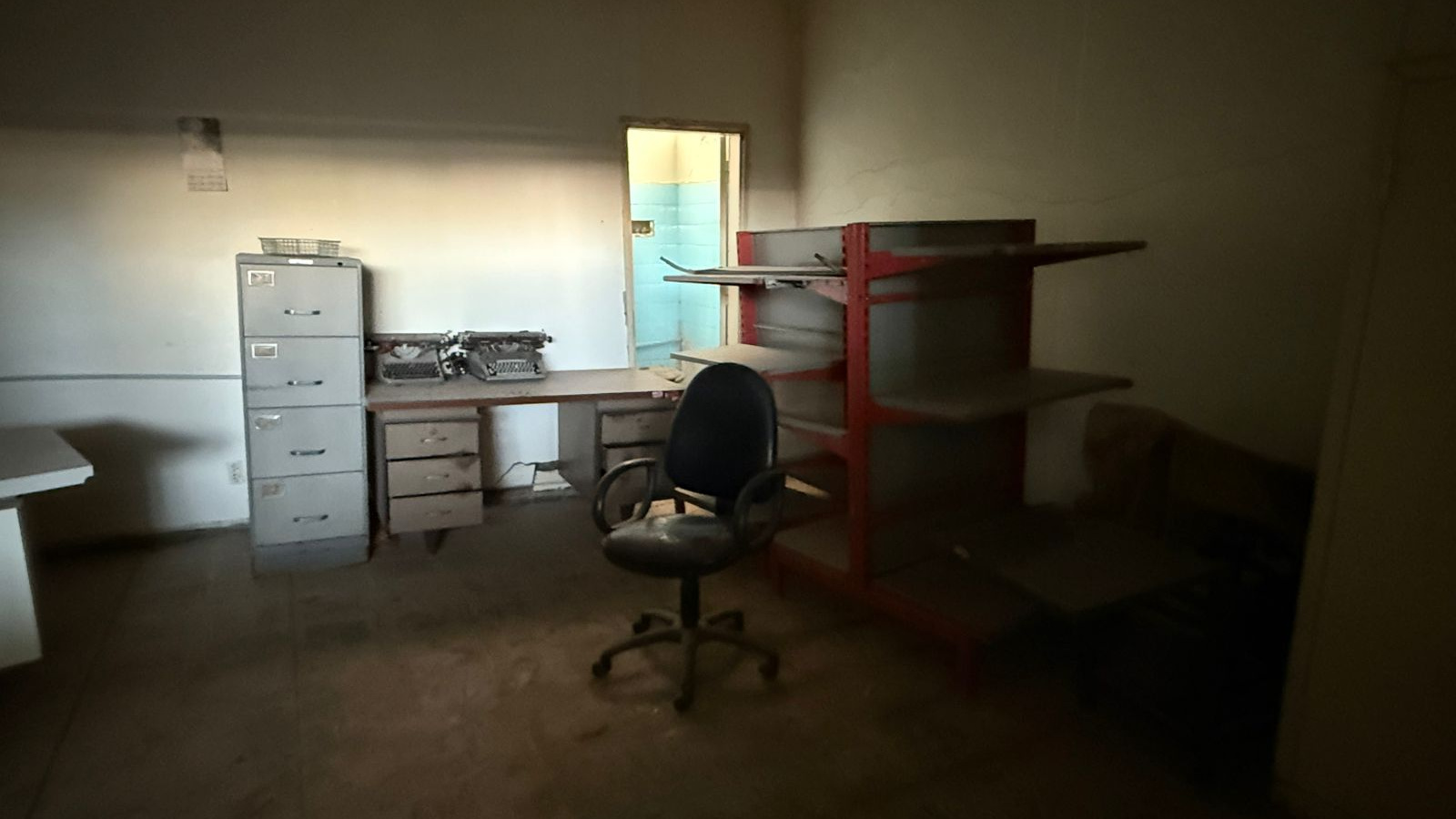 794 Brandsen, Bahia Blanca, Bahia Blanca, Buenos Aires, 8000, 0 , 2 Rooms Rooms,1 BathroomBathrooms,Local comercial,Alquiler,Brandsen,0,1930