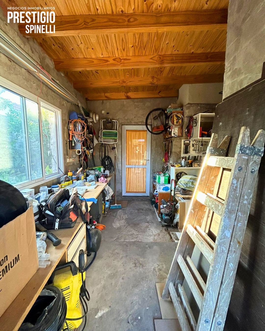 1940 Agustin Alvarez, Bahía Blanca, Buenos Aires, 8000, 3 Bedrooms Bedrooms, 0 ,2 BathroomsBathrooms,Casa,Venta,Agustin Alvarez ,0,1954