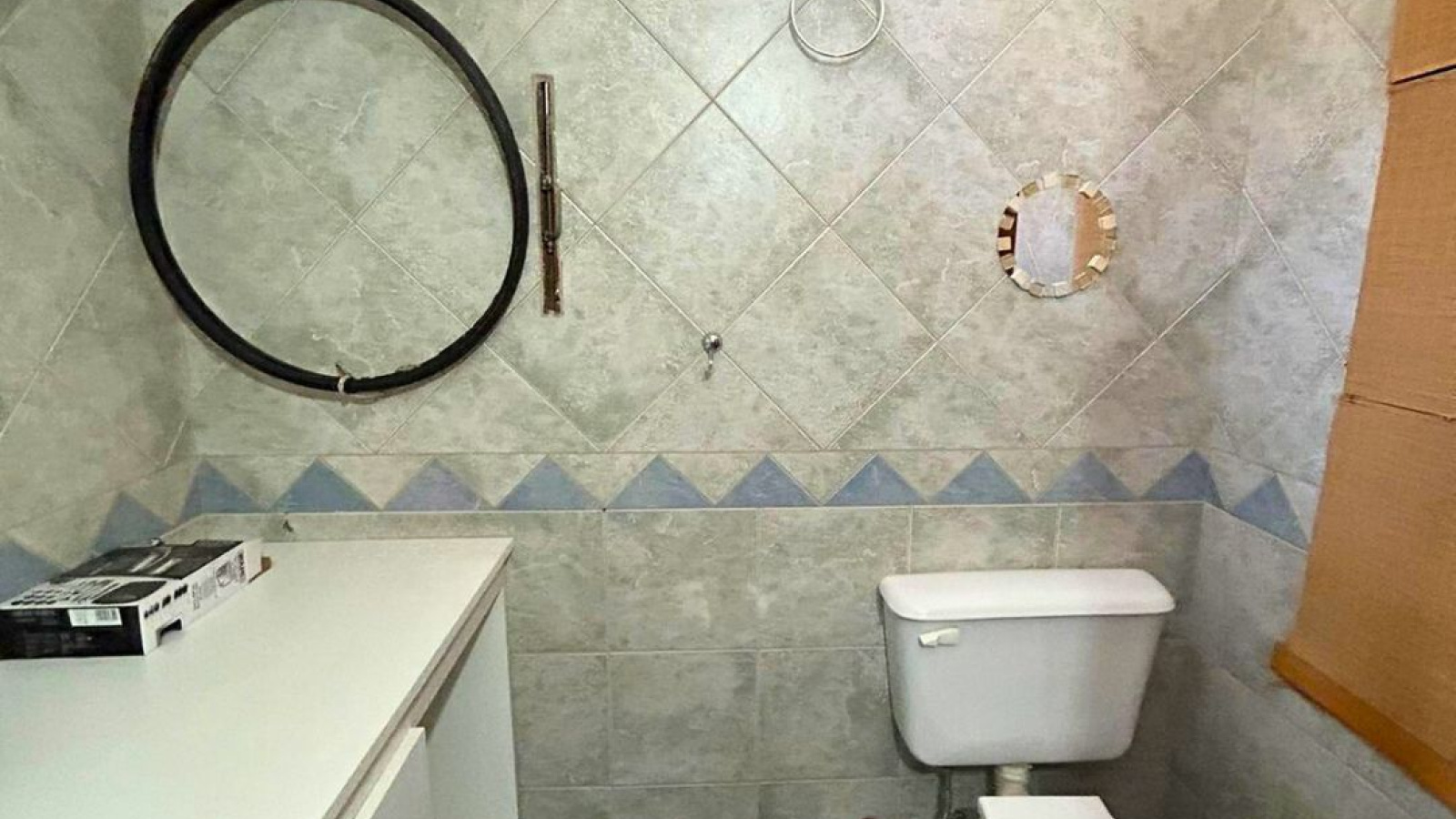 1940 Agustin Alvarez, Bahía Blanca, Buenos Aires, 8000, 3 Bedrooms Bedrooms, 0 ,2 BathroomsBathrooms,Casa,Venta,Agustin Alvarez ,0,1963