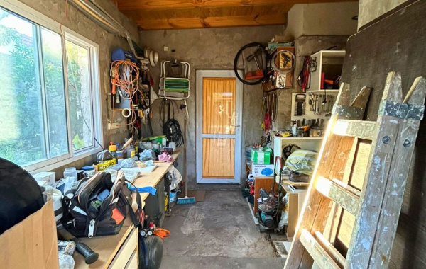 1940 Agustin Alvarez, Bahía Blanca, Buenos Aires, 8000, 3 Bedrooms Bedrooms, 0 ,2 BathroomsBathrooms,Casa,Venta,Agustin Alvarez ,0,1963 1940 Agustin Alvarez, Bahía Blanca, Buenos Aires, 8000, 3 Bedrooms Bedrooms, 0 ,2 BathroomsBathrooms,Casa,Venta,Agustin Alvarez ,0,1963