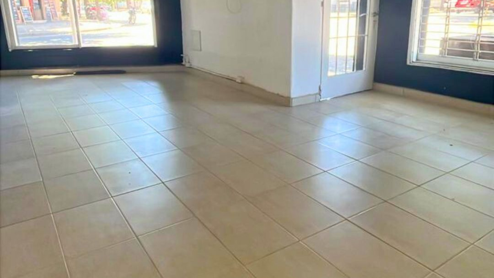 902 Viamonte, Bahía Blanca, Buenos Aires, 8000, 0 , 0 ,1 BathroomBathrooms,Local comercial,Alquiler,Viamonte ,0,1964