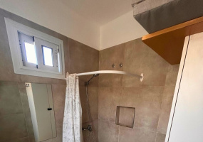 Bahía Blanca, Buenos Aires, 8000, 2 Bedrooms Bedrooms, 0 ,3 BathroomsBathrooms,Casa,Venta,0,1967