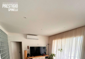 Bahía Blanca, Buenos Aires, 8000, 2 Bedrooms Bedrooms, 0 ,3 BathroomsBathrooms,Casa,Venta,0,1967