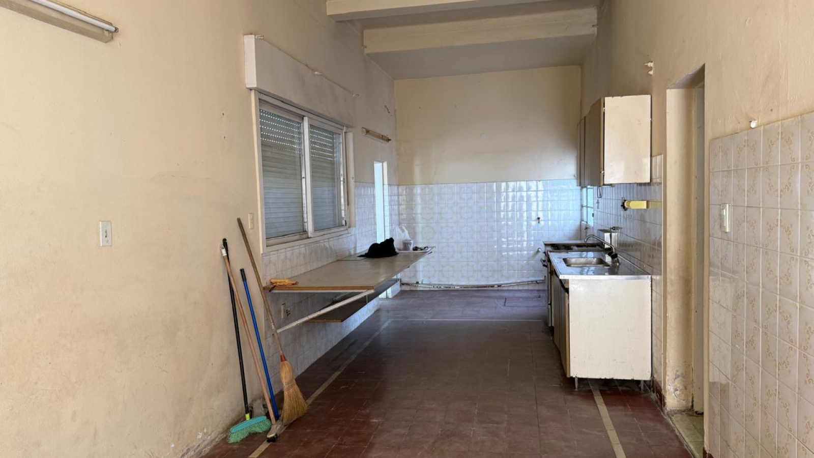 64 Fitz Roy, Bahia Blanca, Buenos Aires, 8000, 4 Bedrooms Bedrooms, 5 Rooms Rooms,2 BathroomsBathrooms,Casa,Venta,Fitz Roy,0,1967