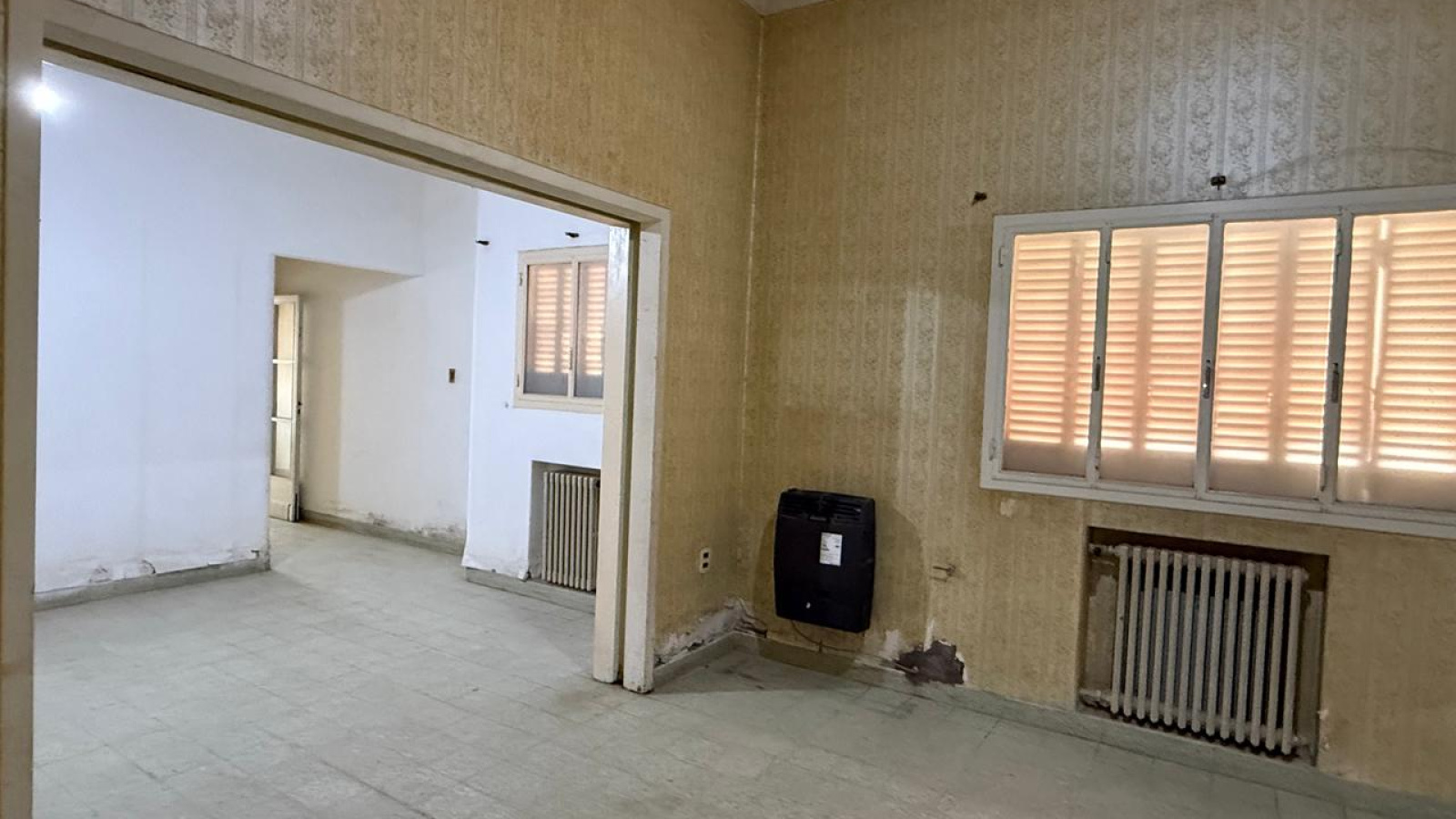 64 Fitz Roy, Bahia Blanca, Buenos Aires, 8000, 4 Bedrooms Bedrooms, 5 Rooms Rooms,2 BathroomsBathrooms,Casa,Venta,Fitz Roy,0,1967