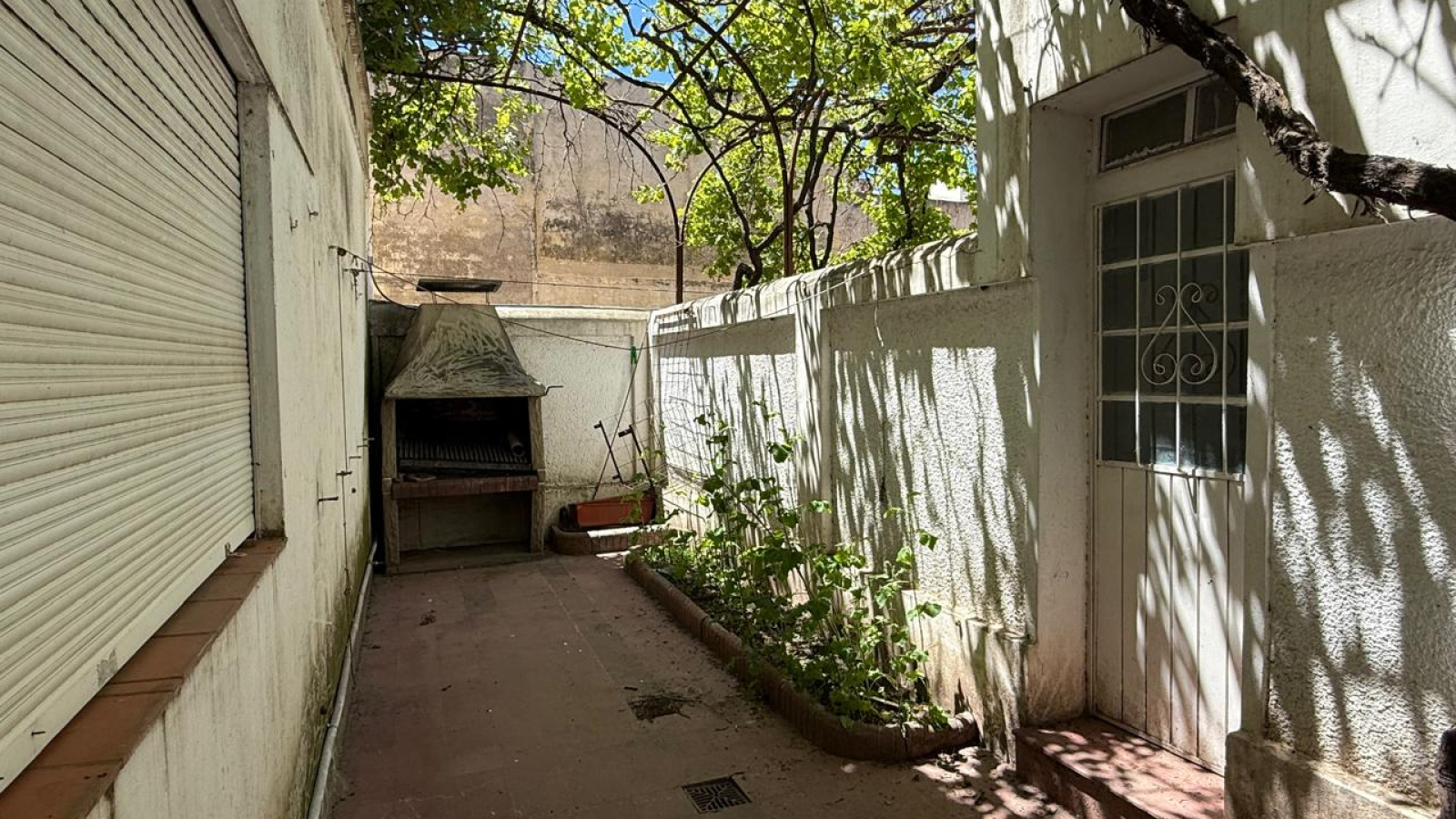 64 Fitz Roy, Bahia Blanca, Buenos Aires, 8000, 4 Bedrooms Bedrooms, 5 Rooms Rooms,2 BathroomsBathrooms,Casa,Venta,Fitz Roy,0,1967