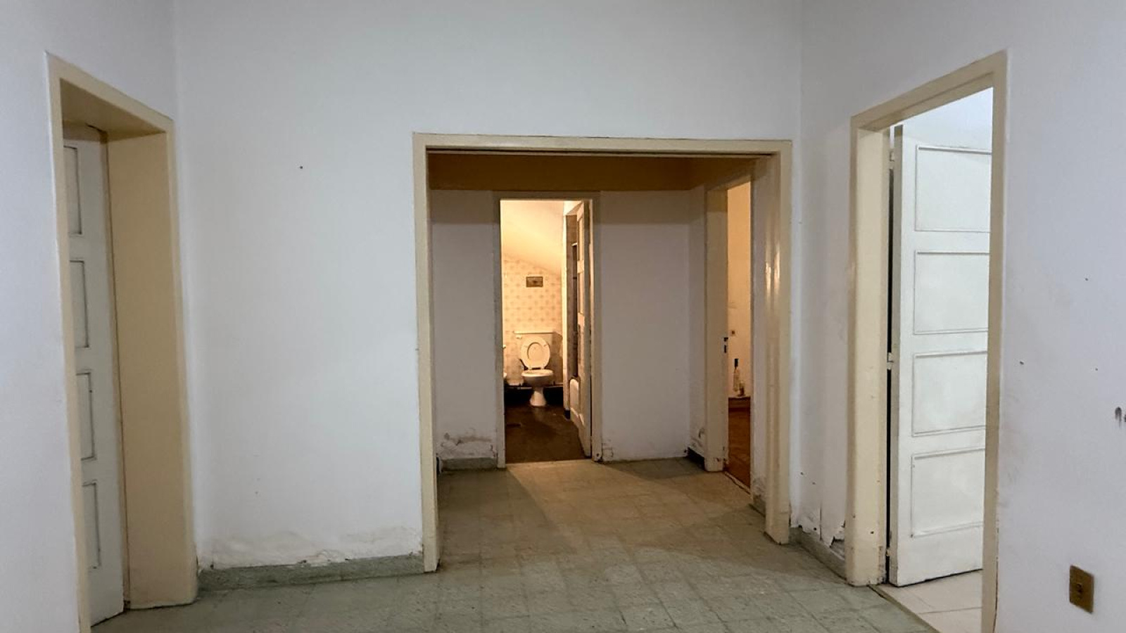 64 Fitz Roy, Bahia Blanca, Buenos Aires, 8000, 4 Bedrooms Bedrooms, 5 Rooms Rooms,2 BathroomsBathrooms,Casa,Venta,Fitz Roy,0,1967