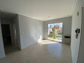 234 Paraguay, Bahía Blanca, Buenos Aires, 8000, 1 Bedroom Bedrooms, 2 Rooms Rooms,1 BathroomBathrooms,Departamento,Alquiler,Paraguay,1,1968