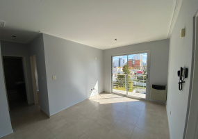 234 Paraguay, Bahía Blanca, Buenos Aires, 8000, 1 Bedroom Bedrooms, 2 Rooms Rooms,1 BathroomBathrooms,Departamento,Alquiler,Paraguay,1,1968