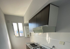 234 Paraguay, Bahía Blanca, Buenos Aires, 8000, 1 Bedroom Bedrooms, 2 Rooms Rooms,1 BathroomBathrooms,Departamento,Alquiler,Paraguay,1,1968