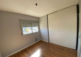 234 Paraguay, Bahía Blanca, Buenos Aires, 8000, 1 Bedroom Bedrooms, 2 Rooms Rooms,1 BathroomBathrooms,Departamento,Alquiler,Paraguay,1,1968