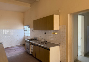 64 Fitz Roy, 8000, Bahia Blanca, Buenos Aires, 8000, 4 Bedrooms Bedrooms, 5 Rooms Rooms,2 BathroomsBathrooms,Casa,Venta,Fitz Roy,0,1970