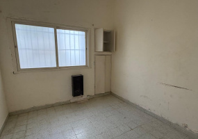 64 Fitz Roy, 8000, Bahia Blanca, Buenos Aires, 8000, 4 Bedrooms Bedrooms, 5 Rooms Rooms,2 BathroomsBathrooms,Casa,Venta,Fitz Roy,0,1970