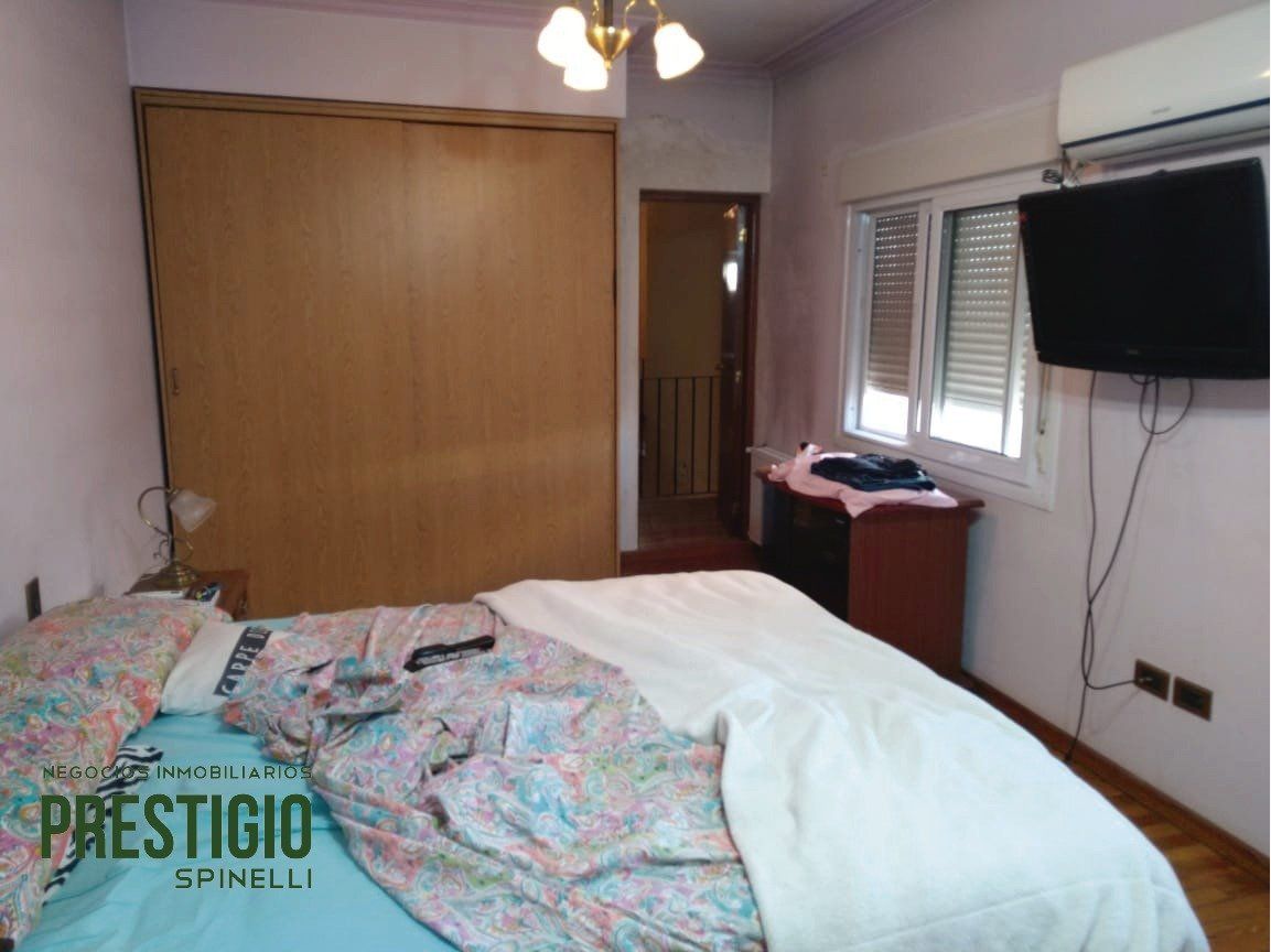 334 9 de Julio, Bahía Blanca, Buenos Aires, 8000, 5 Bedrooms Bedrooms, 0 ,5 BathroomsBathrooms,Casa,Venta,9 de Julio,0,1974