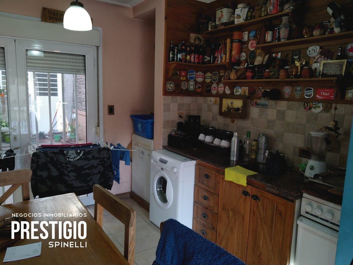 334 9 de Julio, Bahía Blanca, Buenos Aires, 8000, 5 Bedrooms Bedrooms, 0 ,5 BathroomsBathrooms,Casa,Venta,9 de Julio,0,1974