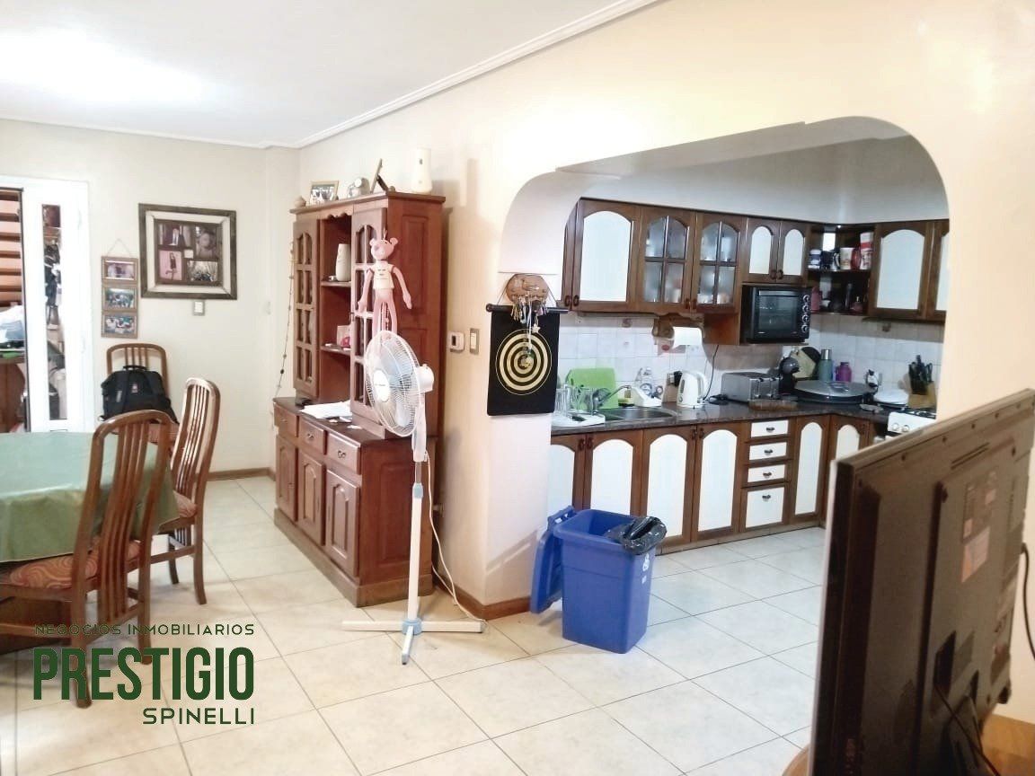 334 9 de Julio, Bahía Blanca, Buenos Aires, 8000, 5 Bedrooms Bedrooms, 0 ,5 BathroomsBathrooms,Casa,Venta,9 de Julio,0,1974