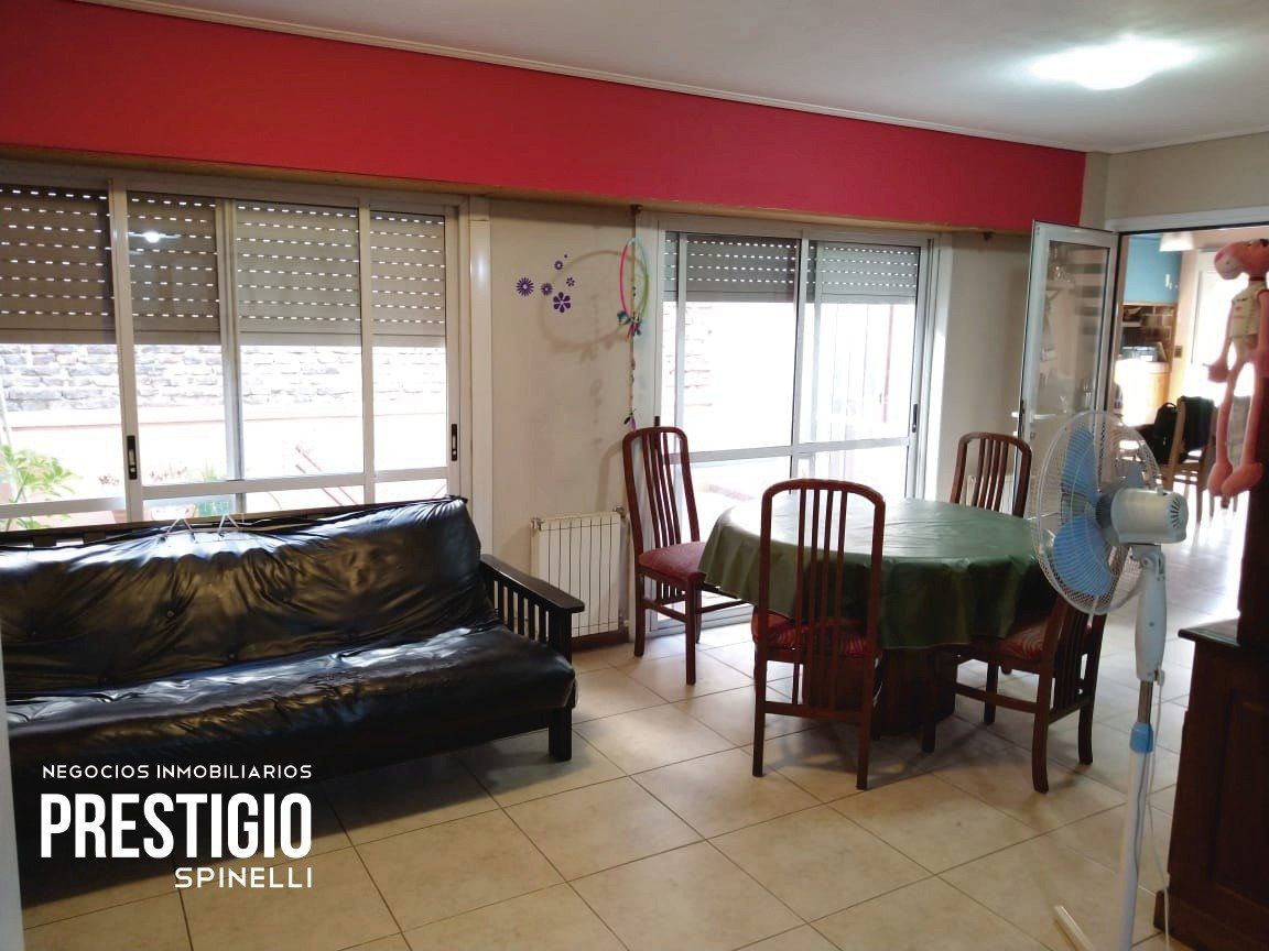 334 9 de Julio, Bahía Blanca, Buenos Aires, 8000, 5 Bedrooms Bedrooms, 0 ,5 BathroomsBathrooms,Casa,Venta,9 de Julio,0,1974