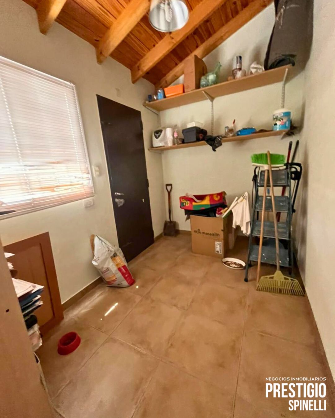 1265 León de Iraeta, Bahía Blanca, Buenos Aires, 8000, 2 Bedrooms Bedrooms, 0 ,1 BathroomBathrooms,Casa,Venta,León de Iraeta ,0,1976