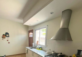 1265 León de Iraeta, Bahía Blanca, Buenos Aires, 8000, 2 Bedrooms Bedrooms, 0 ,1 BathroomBathrooms,Casa,Venta,León de Iraeta ,0,1976