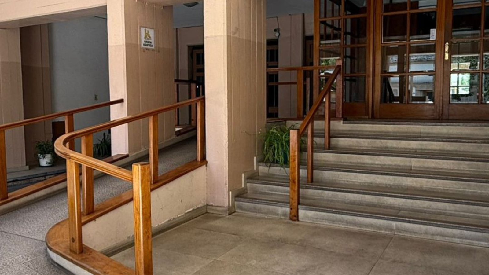 37 11 de Abril, Bahia Blanca, Buenos Aires, 8000, 3 Bedrooms Bedrooms, 0 ,2 BathroomsBathrooms,Departamento,Alquiler,11 de Abril ,0,1976