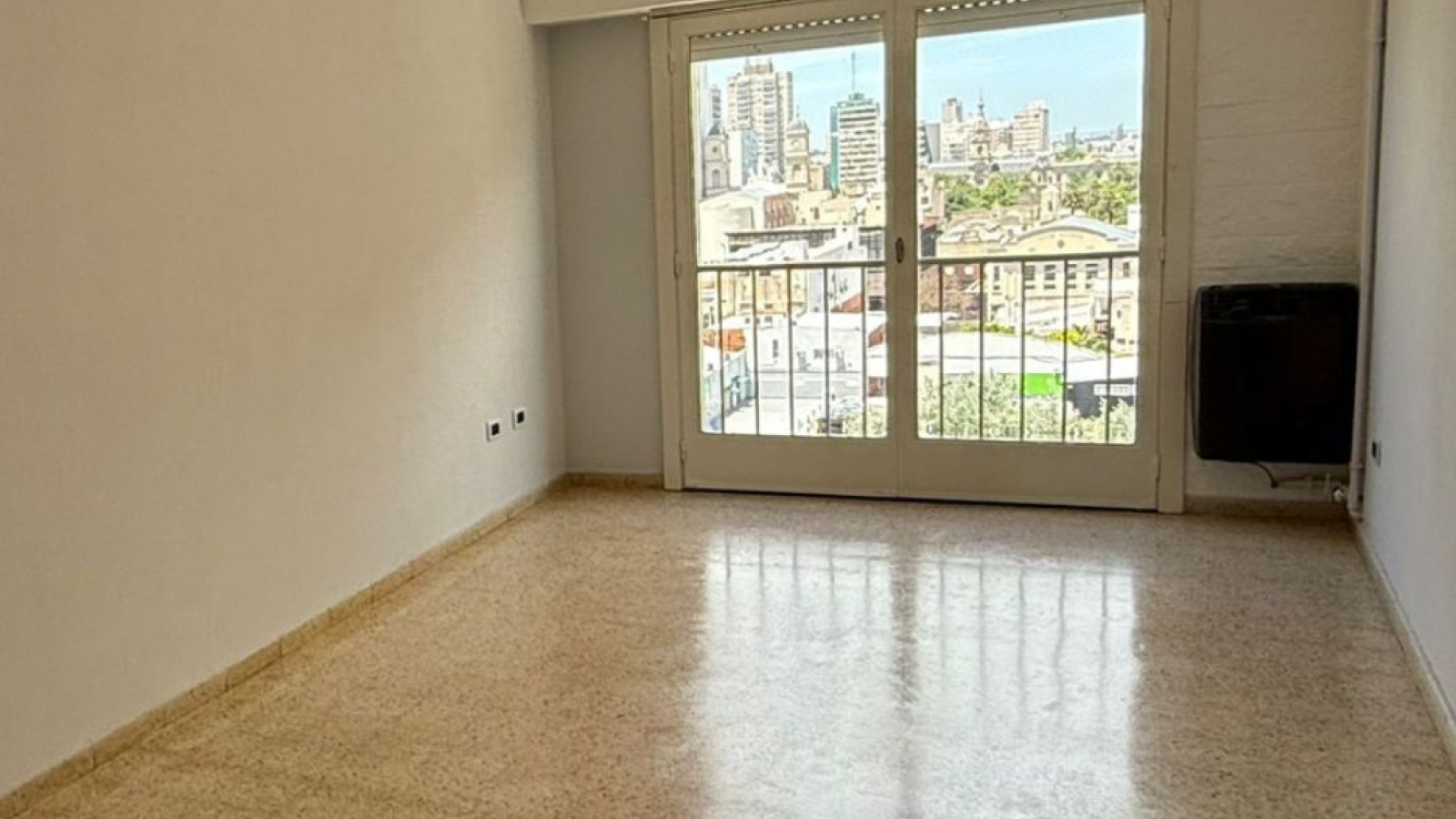 37 11 de Abril, Bahia Blanca, Buenos Aires, 8000, 3 Bedrooms Bedrooms, 0 ,2 BathroomsBathrooms,Departamento,Alquiler,11 de Abril ,0,1976