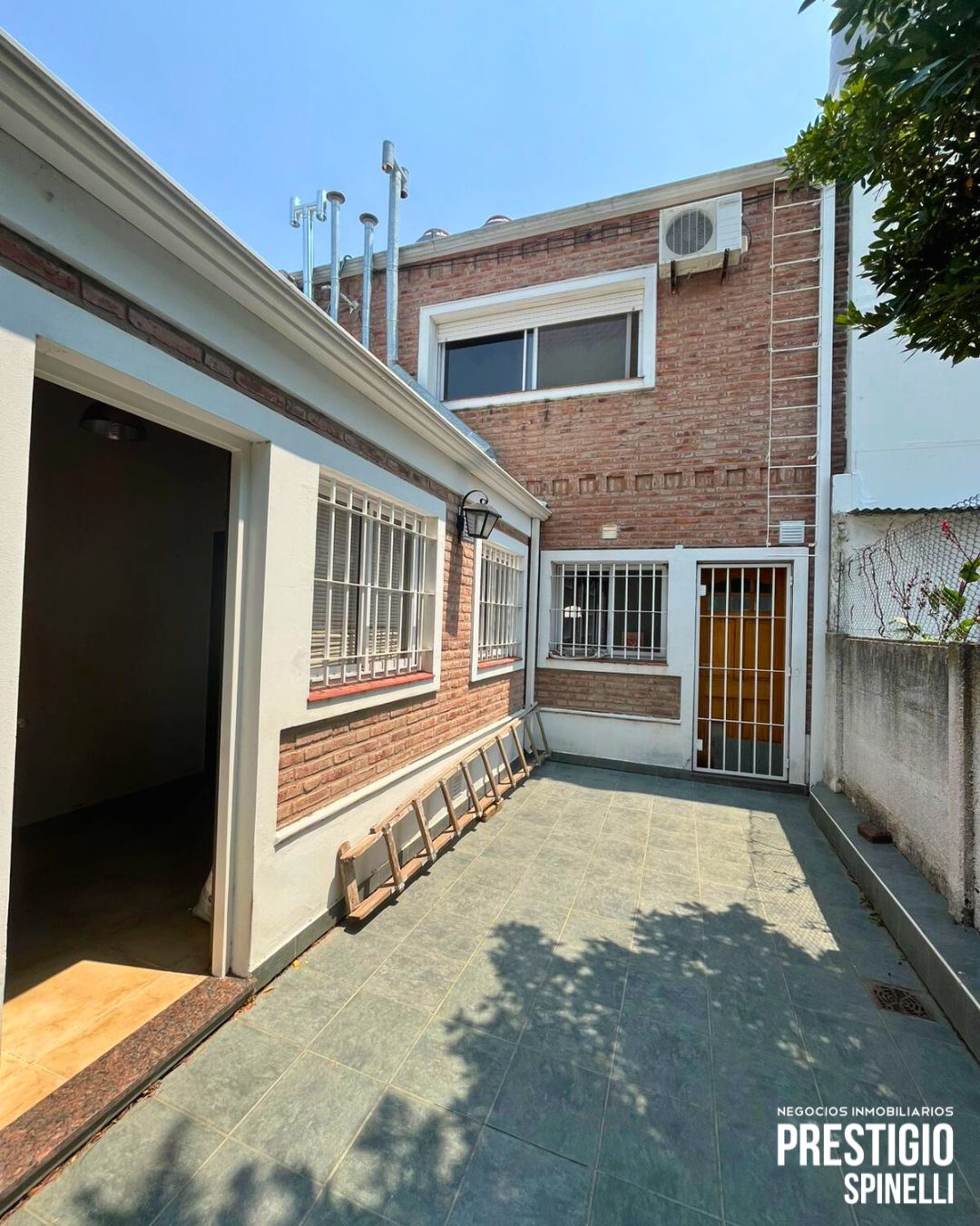 1265 León de Iraeta, Bahía Blanca, Bahía Blanca, Buenos Aires, 8000, 0 , 0 ,2 BathroomsBathrooms,Duplex,Venta,León de Iraeta ,0,1977