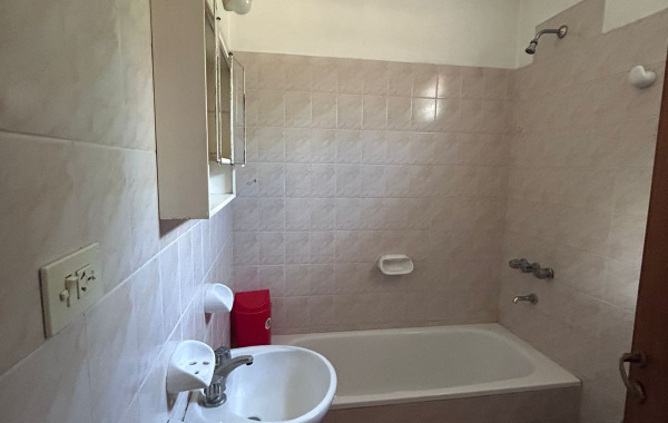 1075 Mitre, Bahia Blanca, Buenos Aires, 1 Bedroom Bedrooms, 2 Rooms Rooms,1 BathroomBathrooms,Departamento,Alquiler,Mitre,0,1978