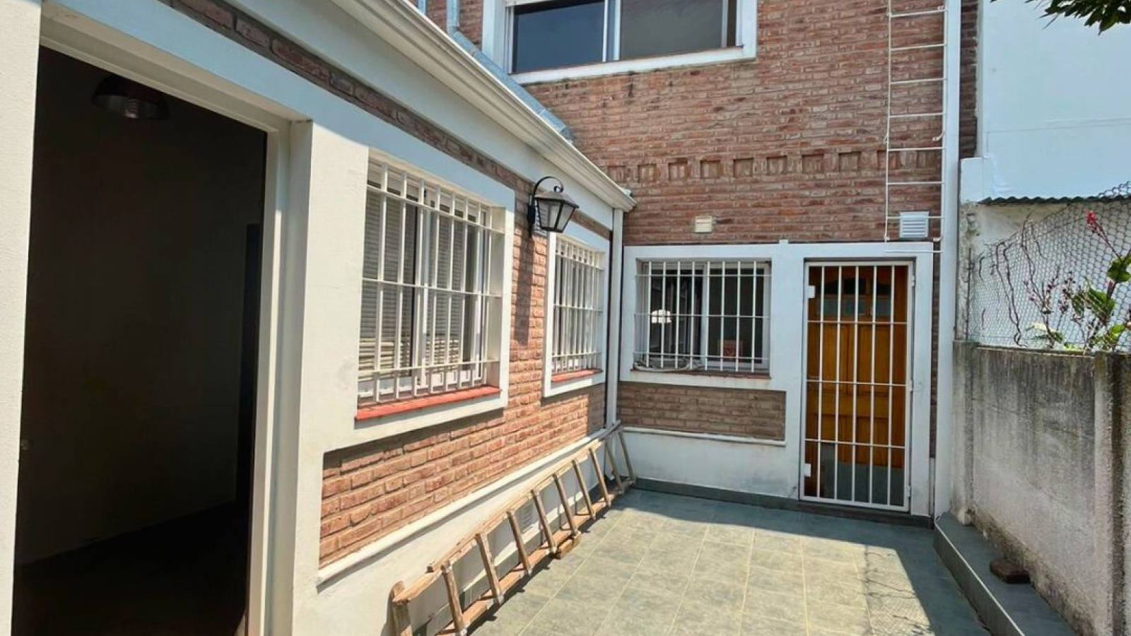 1265 León de Iraeta, Bahía Blanca, Buenos Aires, 8000, 0 , 0 ,0,Duplex,Venta,León de Iraeta ,0,1984