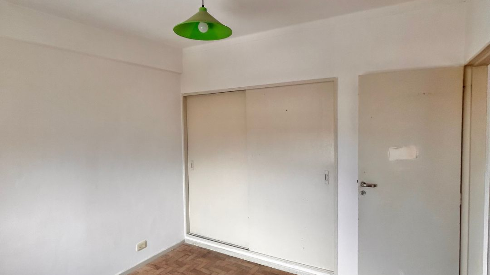 94 Thompson, Bahia Blanca, Buenos Aires, 8000, 2 Bedrooms Bedrooms, 3 Rooms Rooms,1 BathroomBathrooms,Departamento,Alquiler,Thompson,8,1985