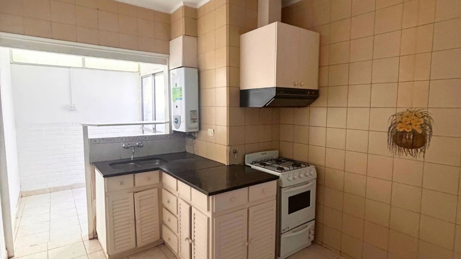 64 Corrientes, Bahía Blanca, Buenos Aires, 8000, 2 Bedrooms Bedrooms, 0 ,1 BathroomBathrooms,Departamento,Alquiler,Corrientes,0,1988