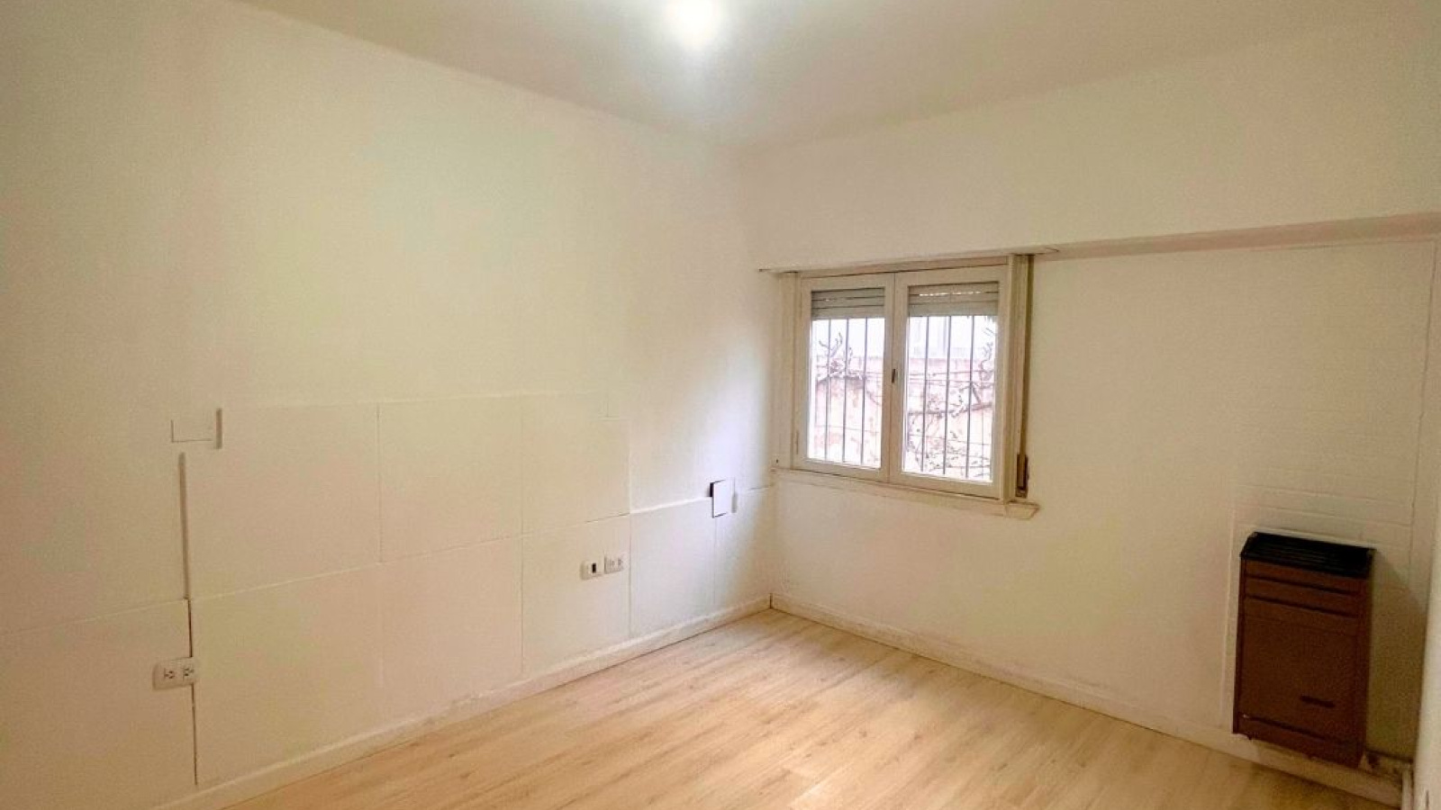 64 Corrientes, Bahía Blanca, Buenos Aires, 8000, 2 Bedrooms Bedrooms, 0 ,1 BathroomBathrooms,Departamento,Alquiler,Corrientes,0,1988